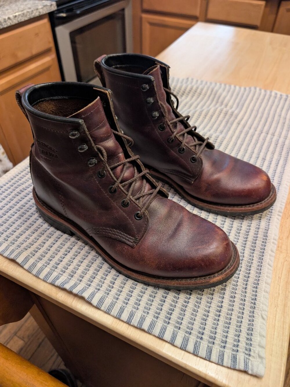 Chippewa J.Crew men's 8.5D Renegade brown oxblood plain toe leather work boots